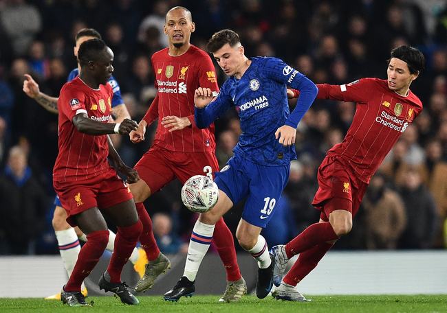 巴里·邦兹单季获得超过 40 次故意四坏，展现其无人能敌的威慑力