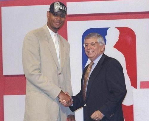 次的参赛队 次的参赛队