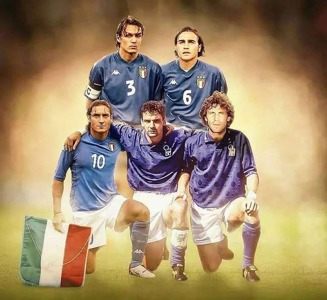 两队的交锋 两队的交锋